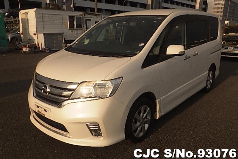 Nissan serena 2012